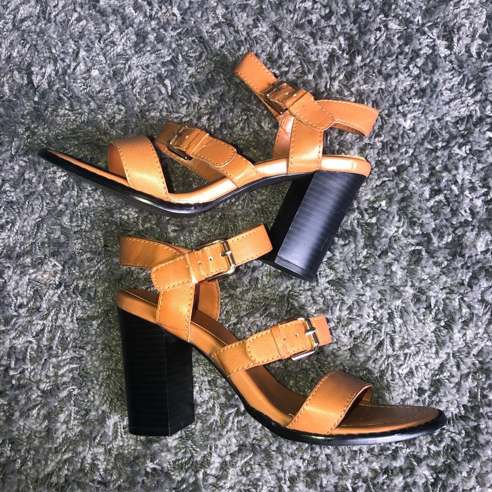 Ann Marino strappy heels